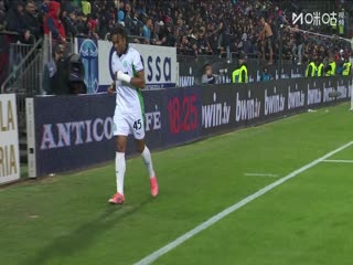 意甲联赛 卡利亚里VS萨索洛 20251031