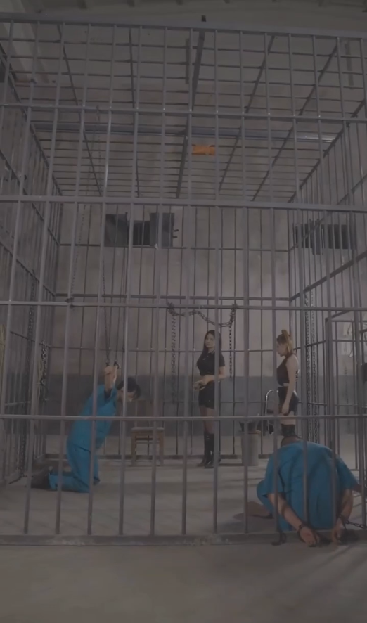 开局被骗后我把恶人都噶了封面图