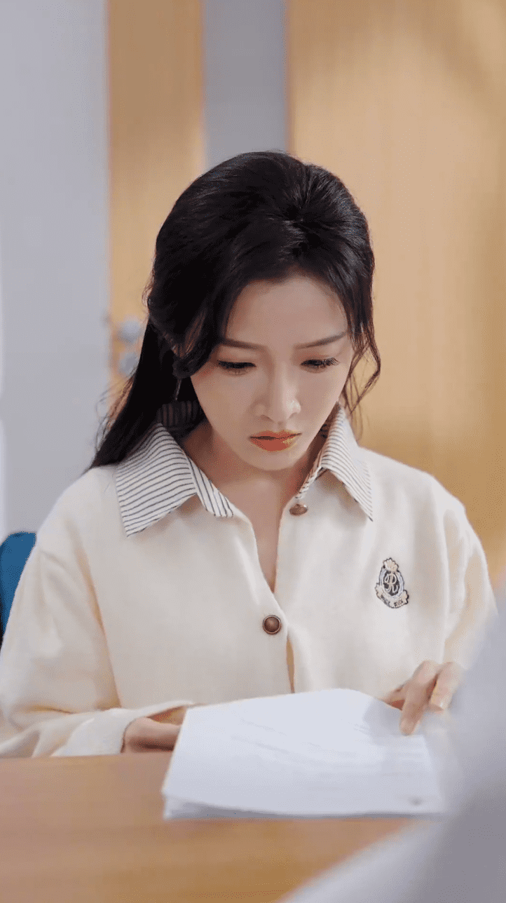 离婚后陆总舔狗上身帮我提鞋封面图